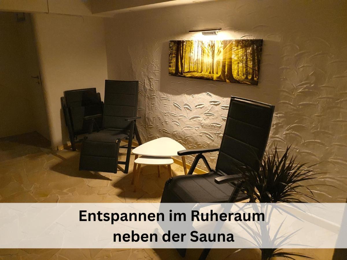 Ferienhaus Familienparadies: Indoor-Spielplatz, Pool und Sauna für 18 Personen Schmallenberg Exterior photo